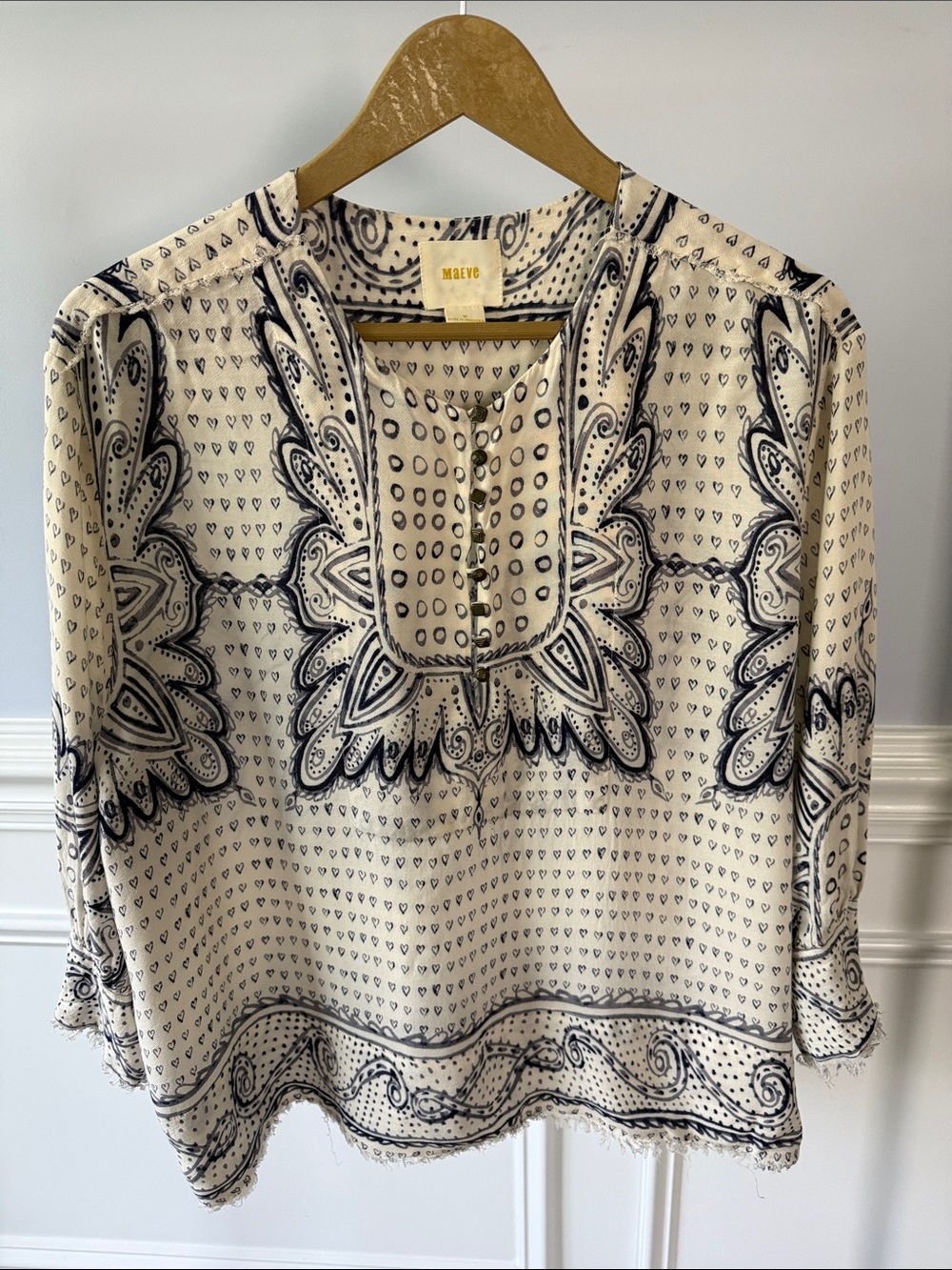 Maeve Anthropologie Morgan Butterfly Blue Heart Raw Hem Peasant Top M Medium